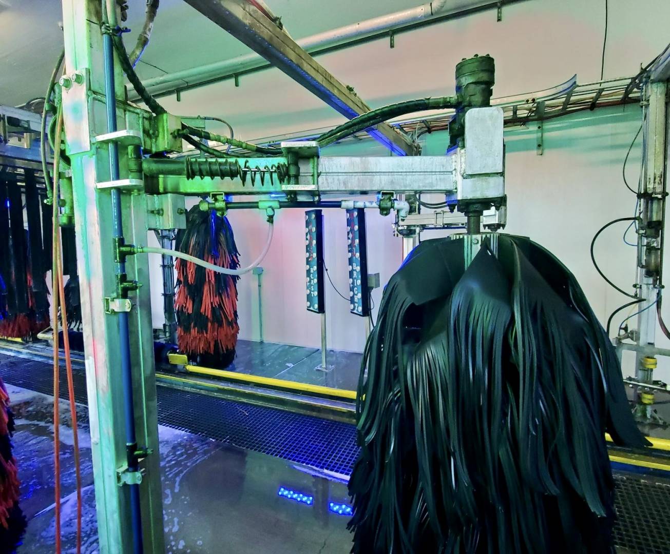 3744 Sonnys SF TOP MOTOR 50 Used Sonny's Car Wash Equipment For